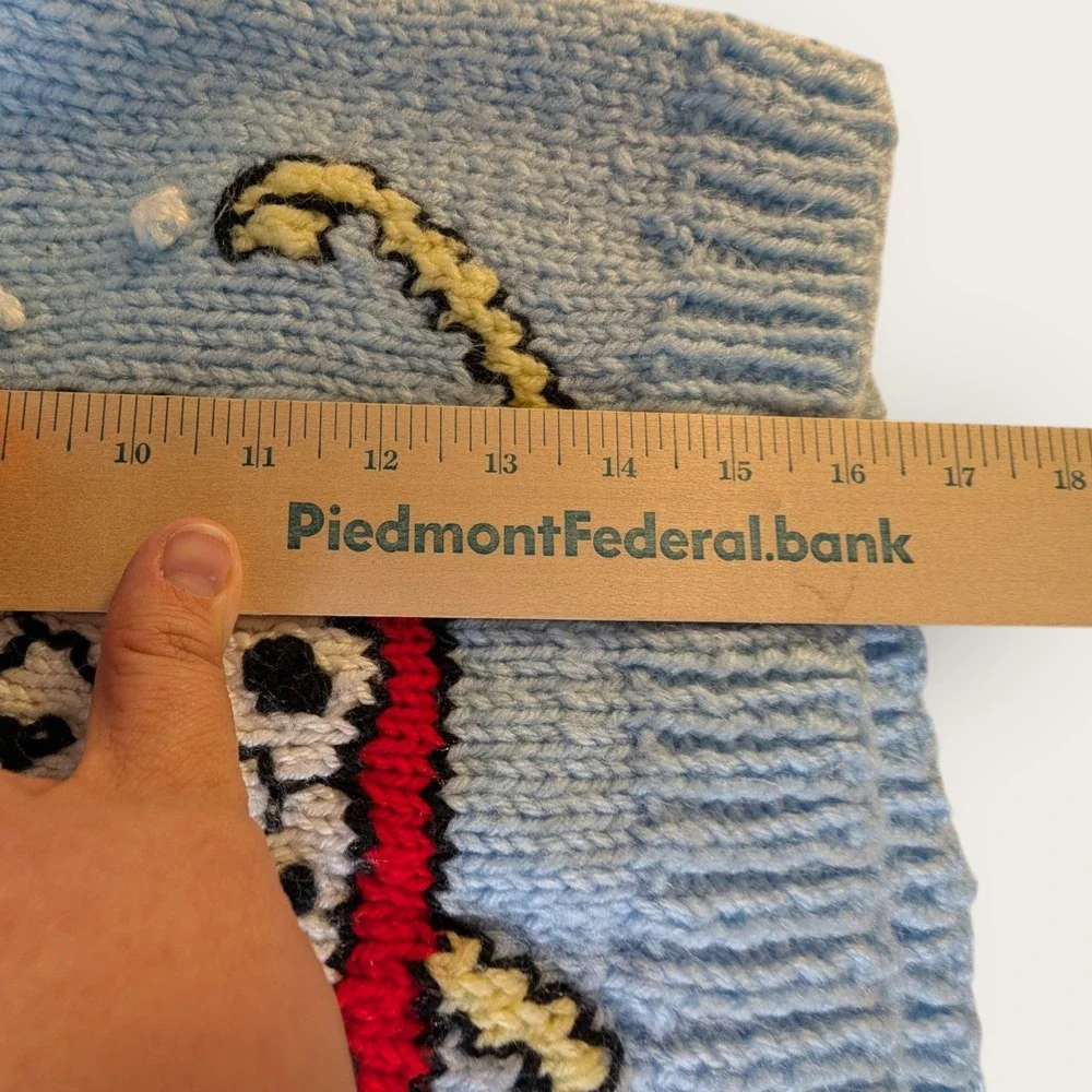 Vintage Hand Knit Kids Polar Bear Sledding Sweater Blue Popcorn Knit Snow 14.5L